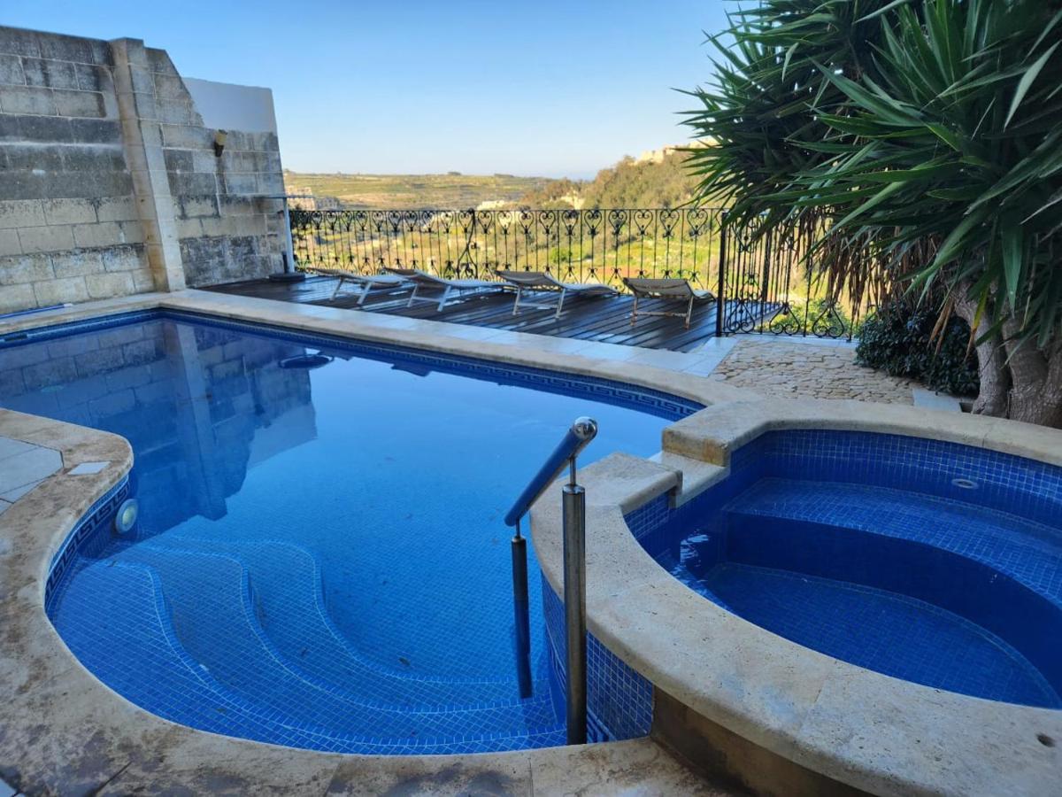 Pool And Fun In Gozo, Great Place To Relax And Enjoy Nature Ghajn il-Kbira  エクステリア 写真