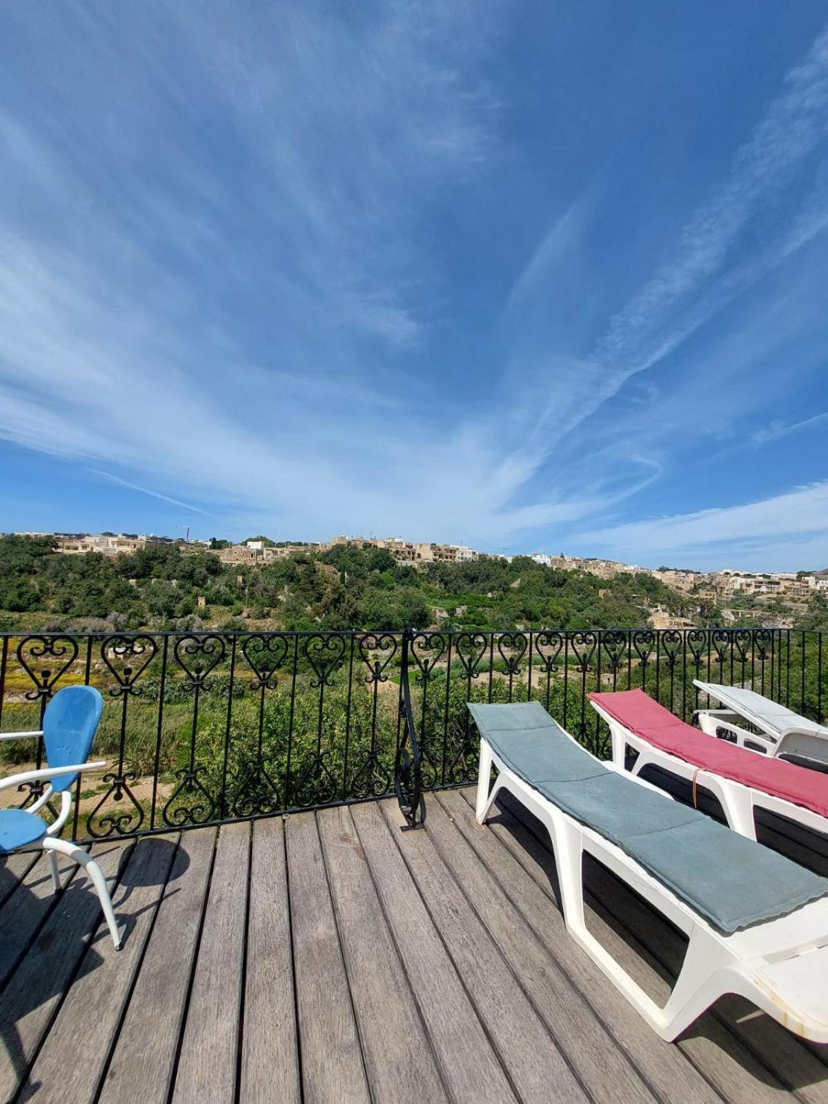 Pool And Fun In Gozo, Great Place To Relax And Enjoy Nature Ghajn il-Kbira  エクステリア 写真