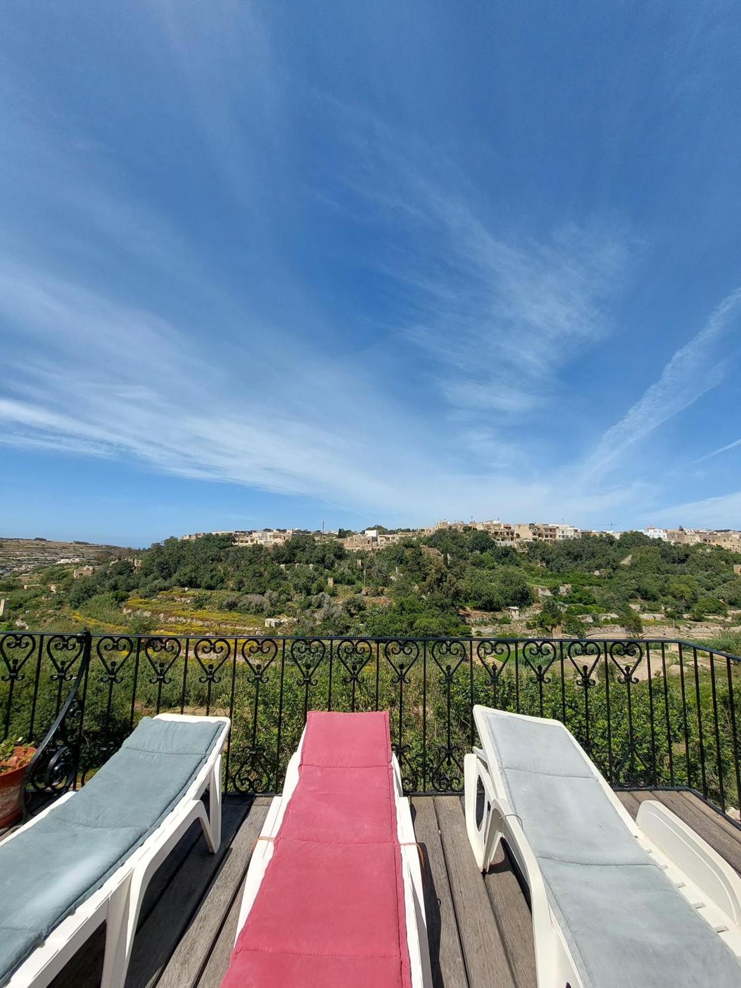 Pool And Fun In Gozo, Great Place To Relax And Enjoy Nature Ghajn il-Kbira  エクステリア 写真